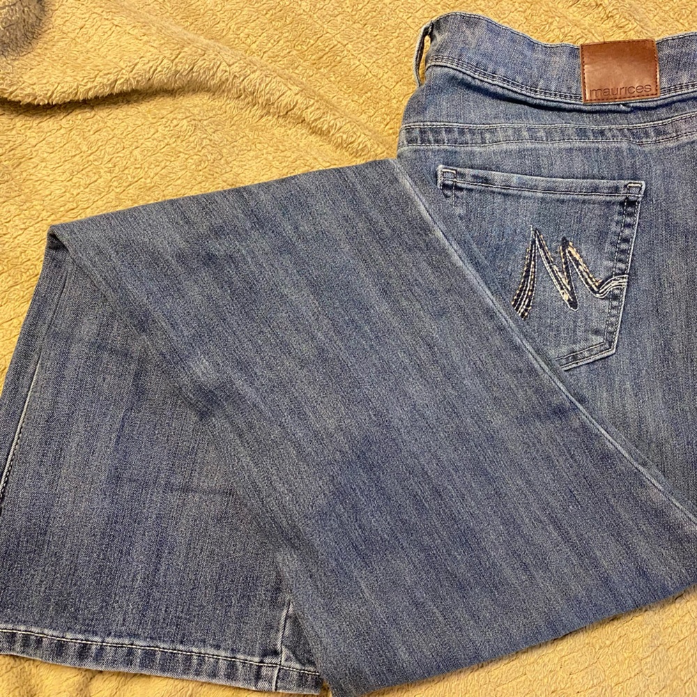 Maurice’s blue jeans Sz 14L